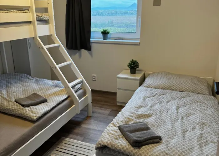 2 Jaegerhaus * Libochovice